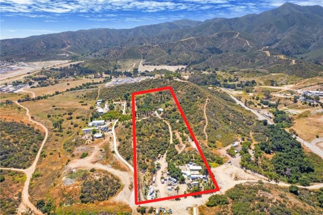 12385 Beardsley, Corona, CA 92883