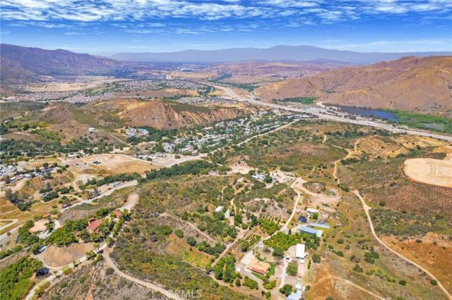 12385 Beardsley, Corona, CA 92883