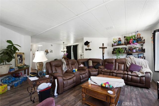 12385 Beardsley, Corona, CA 92883