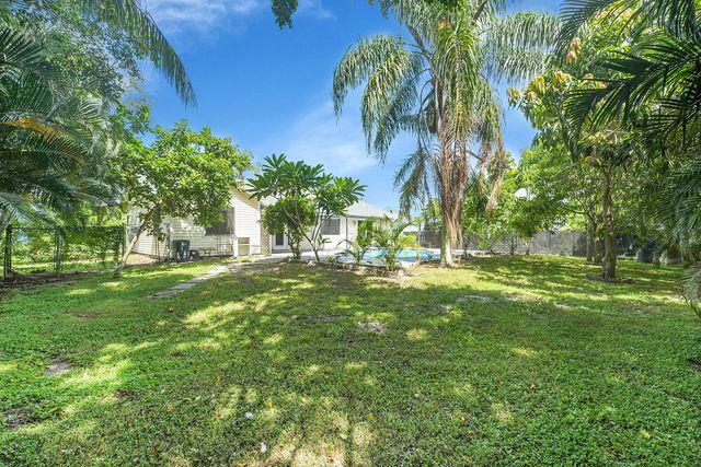 2385 SW Mountwell Street, Port St. Lucie, Port St Lucie, FL 34952