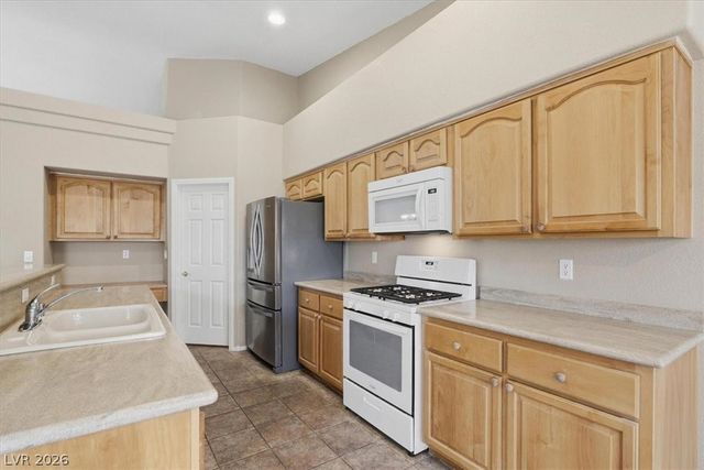 1125 Heaton Avenue, Henderson, NV 89052