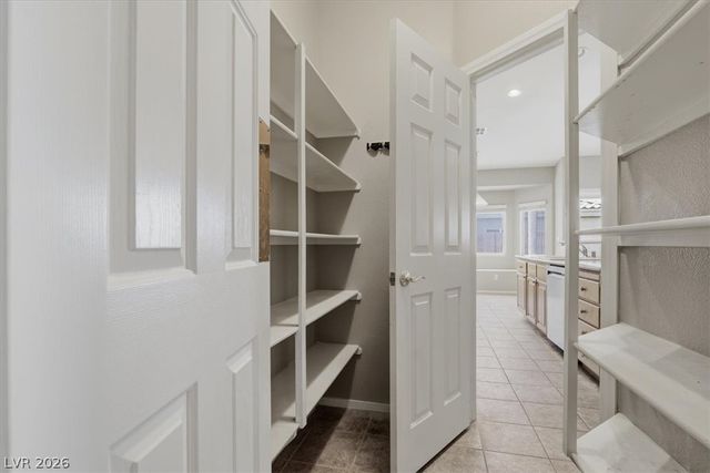 1125 Heaton Avenue, Henderson, NV 89052