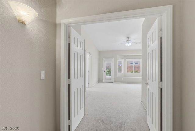 1125 Heaton Avenue, Henderson, NV 89052