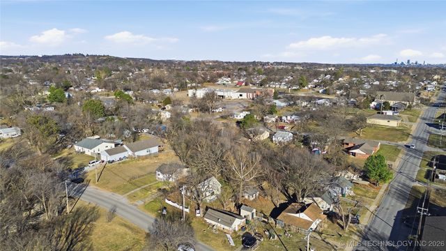 405 N Industrial Avenue, Sand Springs, OK 74063