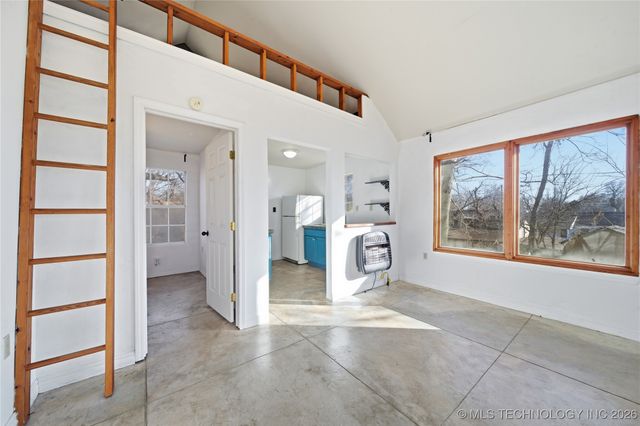 405 N Industrial Avenue, Sand Springs, OK 74063