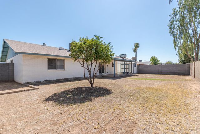 1432 S Oracle, Mesa, AZ 85204