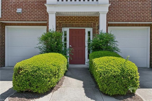 637 Claire LN, Newport News, VA 23602