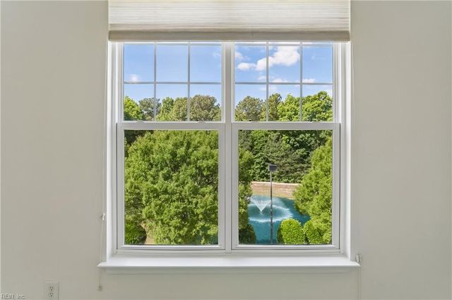 637 Claire LN, Newport News, VA 23602