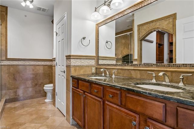 637 Claire LN, Newport News, VA 23602