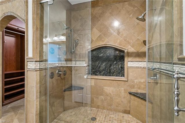 637 Claire LN, Newport News, VA 23602