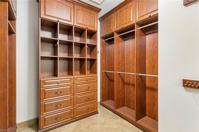 637 Claire LN, Newport News, VA 23602