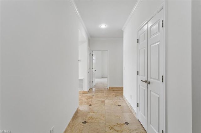 637 Claire LN, Newport News, VA 23602