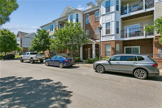 637 Claire LN, Newport News, VA 23602