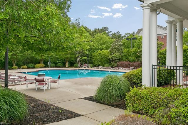 637 Claire LN, Newport News, VA 23602