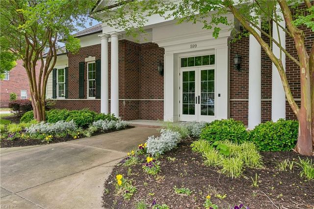 637 Claire LN, Newport News, VA 23602