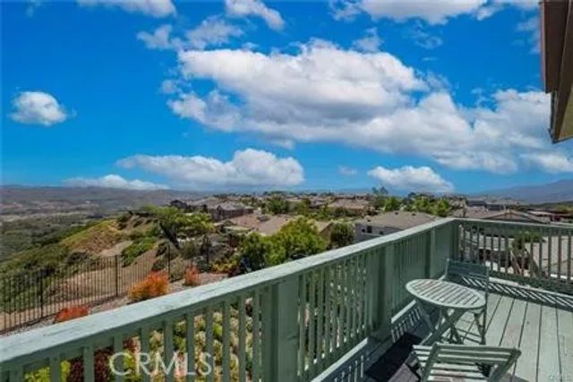 29240 Willow Ridge Court, Lake Elsinore, CA 92530