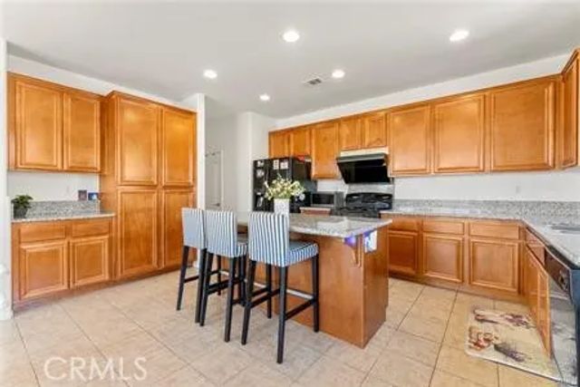29240 Willow Ridge Court, Lake Elsinore, CA 92530
