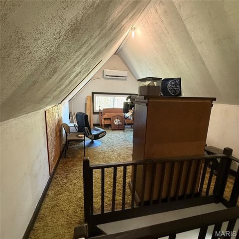 6626 Alabama Avenue, St Louis, MO 63111