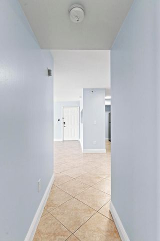 123 Yacht Club Way 207, Hypoluxo, FL 33462