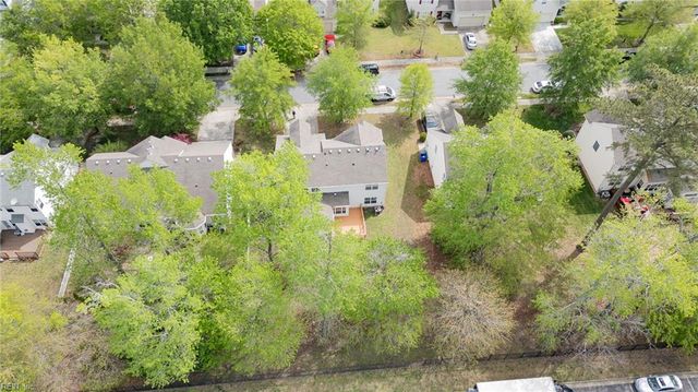 310 Canaan CIR, Suffolk, VA 23435