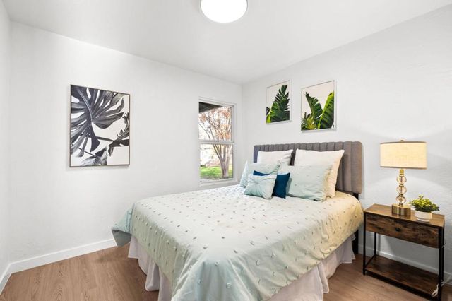 1986 Camperdown Way, San Jose, CA 95121