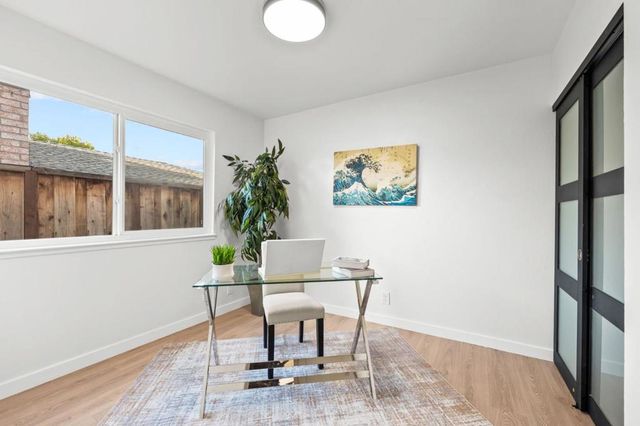 1986 Camperdown Way, San Jose, CA 95121