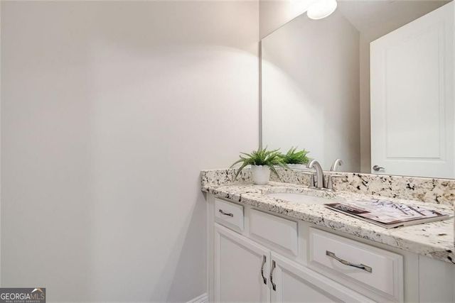 6045 Overlook Club Circle, Suwanee, GA 30024