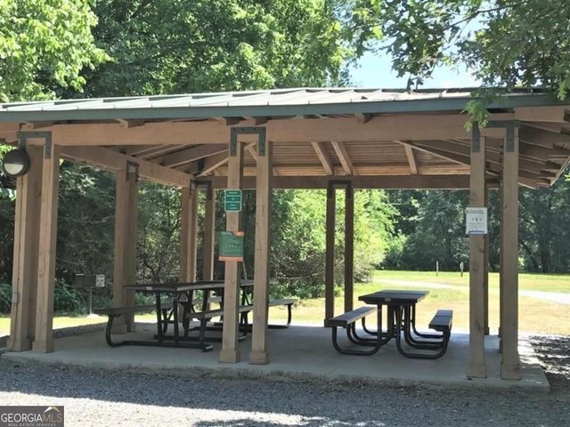 6045 Overlook Club Circle, Suwanee, GA 30024