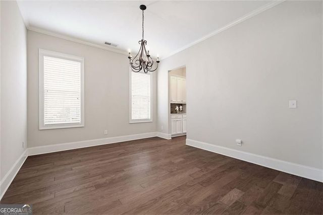 6045 Overlook Club Circle, Suwanee, GA 30024