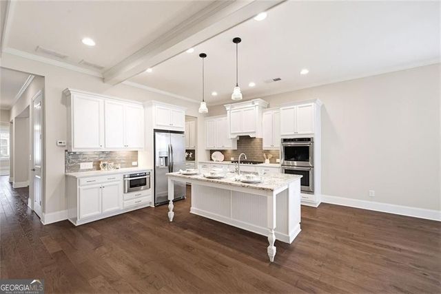 6045 Overlook Club Circle, Suwanee, GA 30024