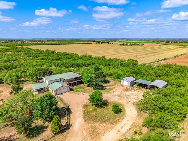 11483 N Grape Creek Road, San Angelo, TX 76901