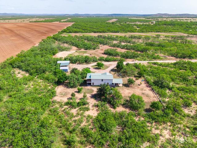 11483 N Grape Creek Road, San Angelo, TX 76901