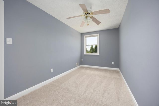1251 S GRANTLEY ST, Baltimore, MD 21229