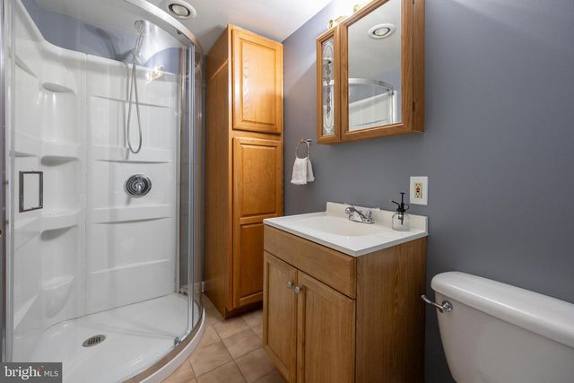 1251 S GRANTLEY ST, Baltimore, MD 21229