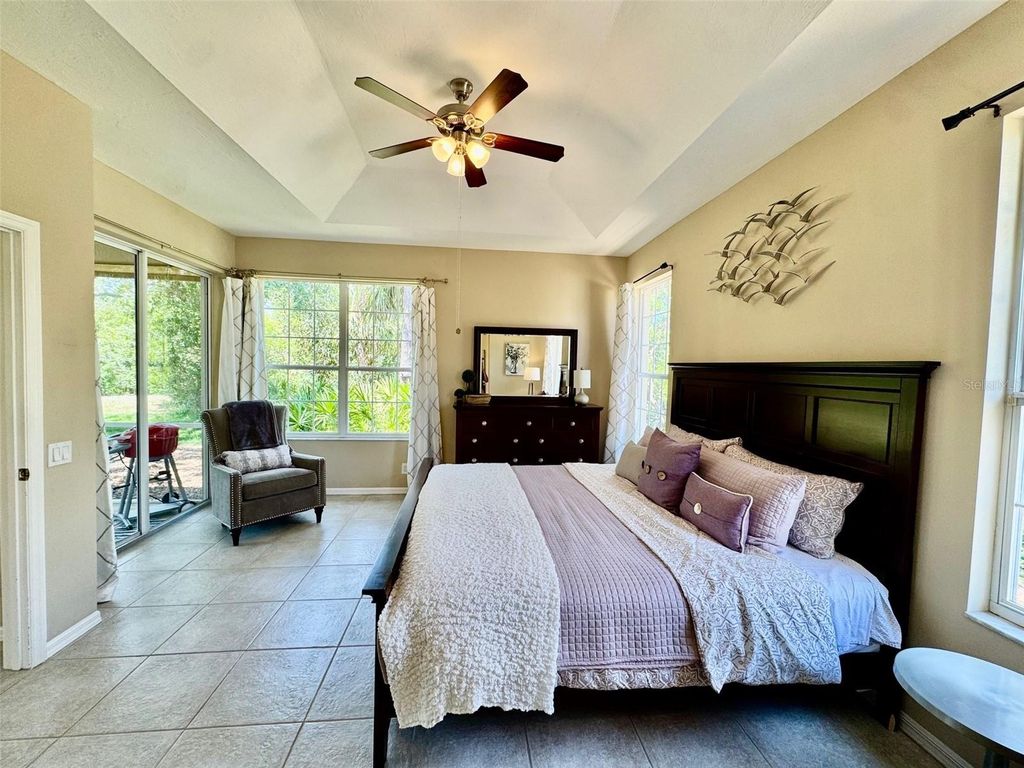 7330 KENSINGTON COURT