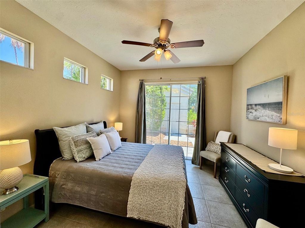 7330 KENSINGTON COURT