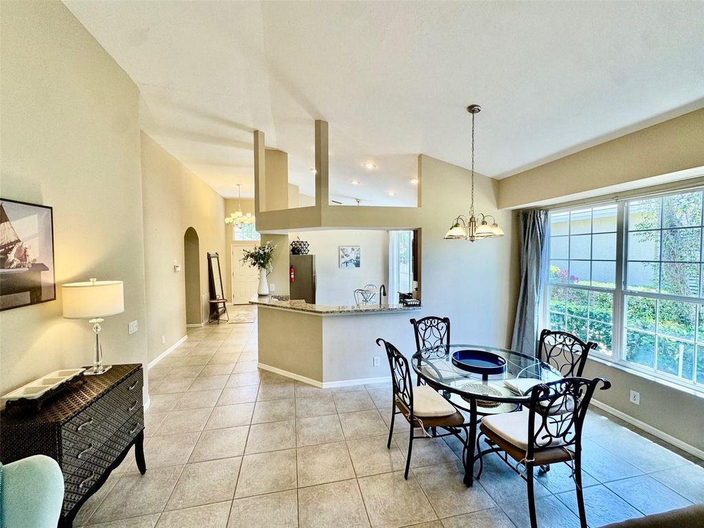 7330 KENSINGTON COURT