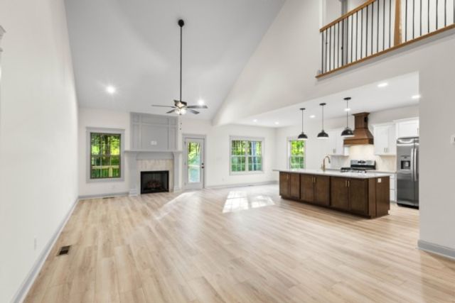 3495 Meadows Rd, Cumberland Furnace, TN 37051