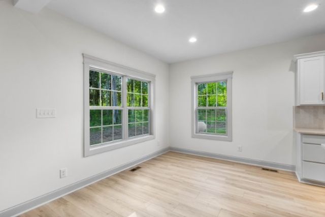 3495 Meadows Rd, Cumberland Furnace, TN 37051