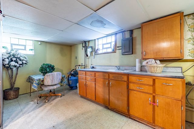 7034 Colorado Avenue, Hammond, IN 46323