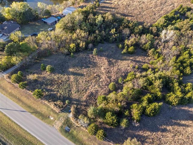 5601 E Etowah Road, Noble, OK 73068