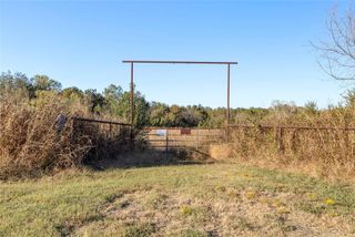 5601 E Etowah Road, Noble, OK 73068