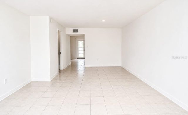 5850 CYPRESS GARDENS BOULEVARD 608, Winter Haven, FL 33884