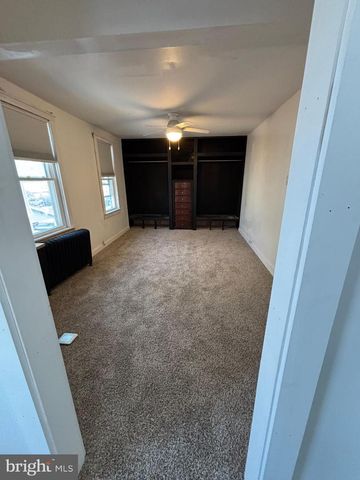 18 CHURCH ST, Willow Grove, PA 19090