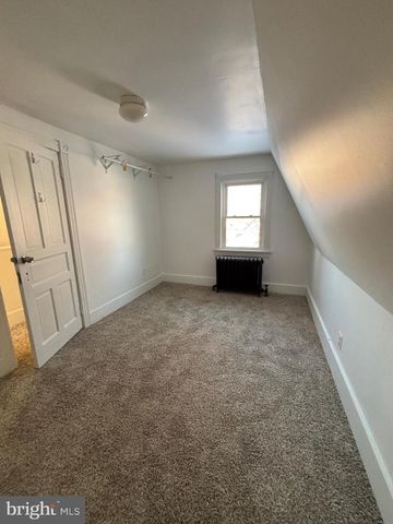 18 CHURCH ST, Willow Grove, PA 19090