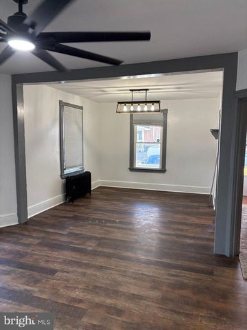 18 CHURCH ST, Willow Grove, PA 19090