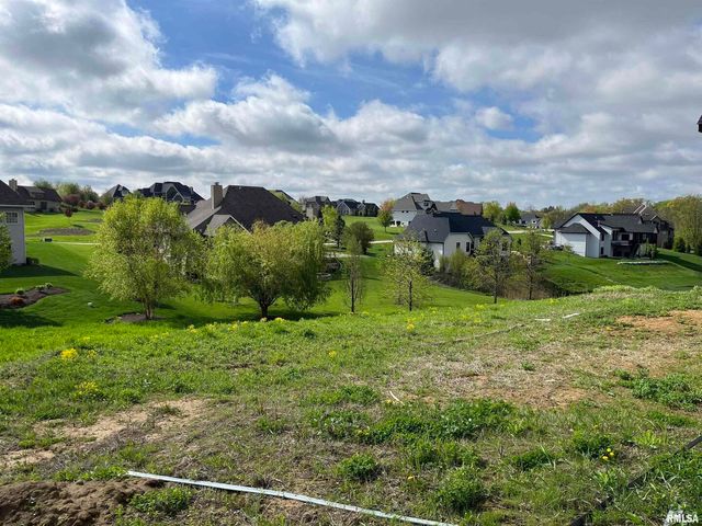 19456 250TH Avenue, Bettendorf, IA 52722