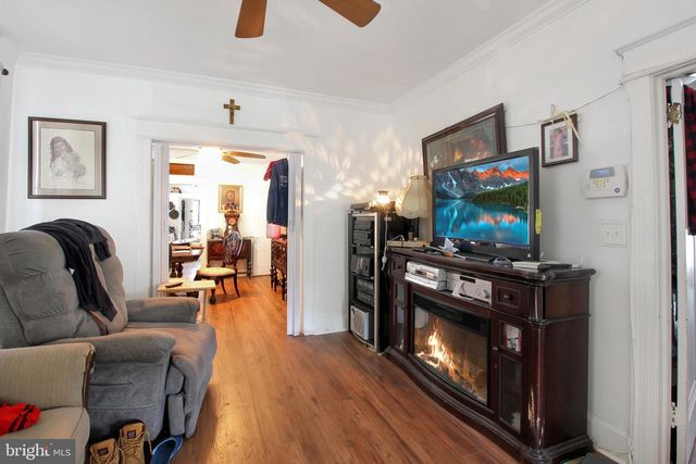 4380 BENNING RD NE, Washington, DC 20019