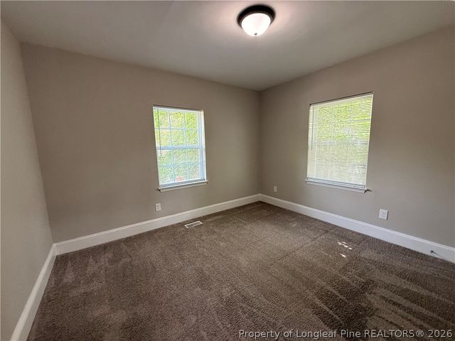 122 Kensington Circle, Fayetteville, NC 28301