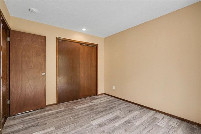 11321 Calico Drive, Kansas City, MO 64137